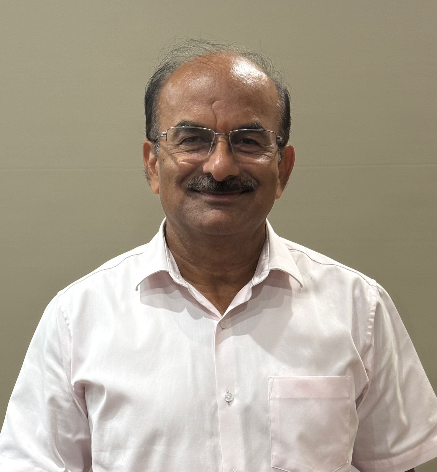 Dr HR Shivakumar